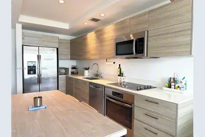 121 NE 34th St #1605, Miami, FL 33137 - Photo 11