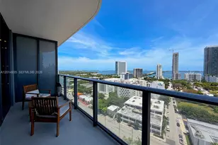 121 NE 34th St, Miami, FL 33137 - Photo 1