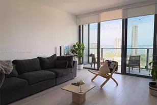 121 NE 34th St, Miami, FL 33137 - Photo 7