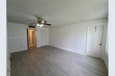 1351 NE 191st St #E119, Miami, FL 33179 - Photo 23