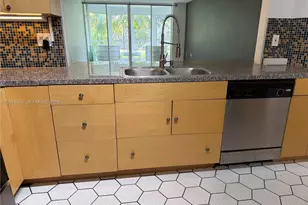 1351 NE 191st St, Miami, FL 33179 - Photo 15