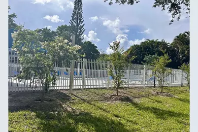 1351 NE 191st St #E119, Miami, FL 33179 - Photo 53