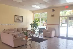 4334 NW 9th Ave, Deerfield Beach, FL 33064 - Photo 17