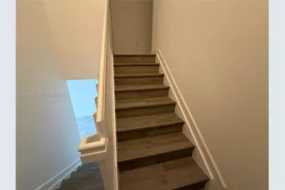 10606 W 33rd Way #10606, Hialeah, FL 33018 - Photo 13