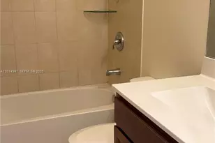 9213 W 33rd Way, Hialeah, FL 33018 - Photo 15