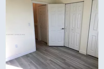 9213 W 33rd Way, Hialeah, FL 33018 - Photo 11