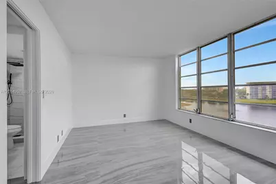 3091 N Course Dr #702, Pompano Beach, FL 33069 - Photo 37