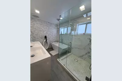 19527 NW 50th Ct, Miami Gardens, FL 33055 - Photo 13