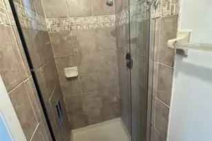 142 NW 60th Ave, Margate, FL 33063 - Photo 9
