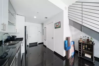 60 SW 13th St #4008, Miami, FL 33130 - Photo 5