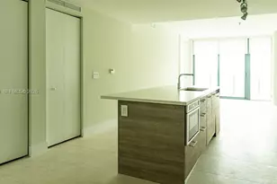 650 NE 32nd St, Miami, FL 33137 - Photo 7