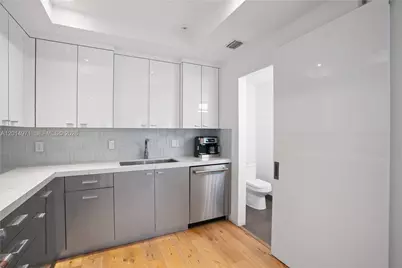 2130 Park Ave #TH10, Miami Beach, FL 33139 - Photo 5