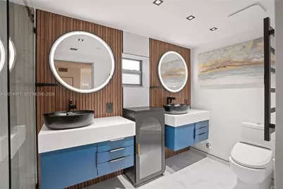 2130 Park Ave #TH10, Miami Beach, FL 33139 - Photo 17