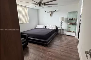 3550 NE 169th St, North Miami Beach, FL 33160 - Photo 11