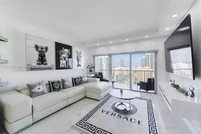 1980 S Ocean Dr #PHM, Hallandale Beach, FL 33009 - Photo 5