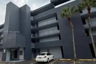 310 Fontainebleau Blvd, Miami, FL 33172 - Photo 1