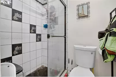 9131 NW 31st Pl, Sunrise, FL 33351 - Photo 17