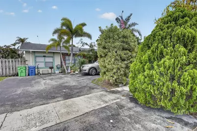 9131 NW 31st Pl, Sunrise, FL 33351 - Photo 3