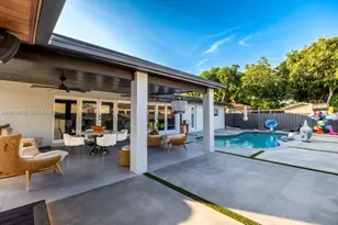7541 SW 135th Ave, Miami, FL 33183 - Photo 3