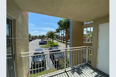 18820 NW 57th Ave #203, Hialeah, FL 33015 - Photo 19