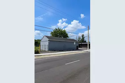 23095 S Dixie Hwy, Miami, FL 33170 - Photo 3