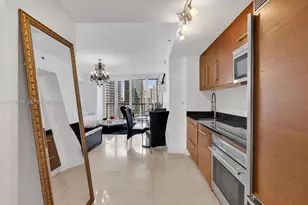 475 Brickell Ave, Miami, FL 33131 - Photo 5