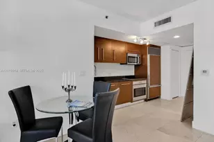 475 Brickell Ave, Miami, FL 33131 - Photo 13