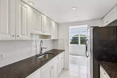 101 Briny Ave #401, Pompano Beach, FL 33062 - Photo 27