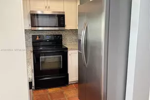 8999 SW 123rd Ct, Miami, FL 33186 - Photo 5