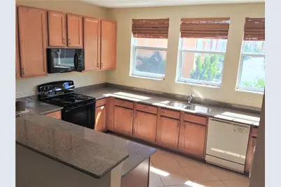 690 Amador Ln #2, West Palm Beach, FL 33401 - Photo 49