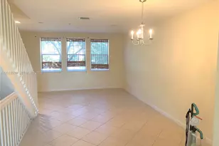 690 Amador Ln, West Palm Beach, FL 33401 - Photo 7