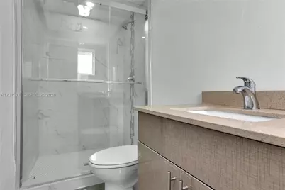 11930 NE 19th Dr #1, North Miami, FL 33181 - Photo 7