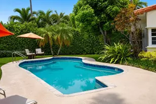 363 S Hibiscus Dr, Miami Beach, FL 33139 - Photo 3