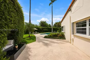 363 S Hibiscus Dr, Miami Beach, FL 33139 - Photo 21