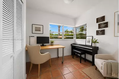 363 S Hibiscus Dr, Miami Beach, FL 33139 - Photo 25