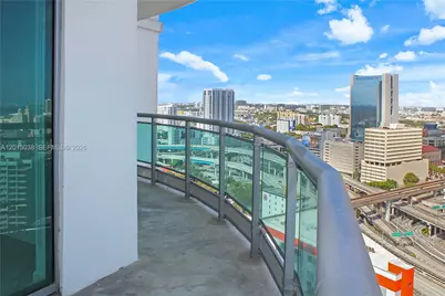 350 S Miami Ave #2713, Miami, FL 33130 - Photo 39