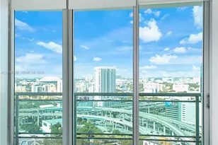 350 S Miami Ave, Miami, FL 33130 - Photo 17