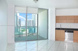 350 S Miami Ave, Miami, FL 33130 - Photo 3
