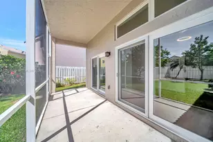 941 Briar Ridge Rd, Weston, FL 33327 - Photo 29