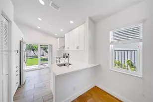 941 Briar Ridge Rd, Weston, FL 33327 - Photo 13