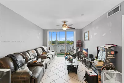3551 SW 9th Ter #502, Miami, FL 33135 - Photo 5