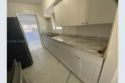 166 NW 68th Ter, Miami, FL 33150 - Photo 3