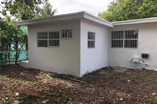 166 NW 68th Terrace, Miami, FL 33150 - Photo 3