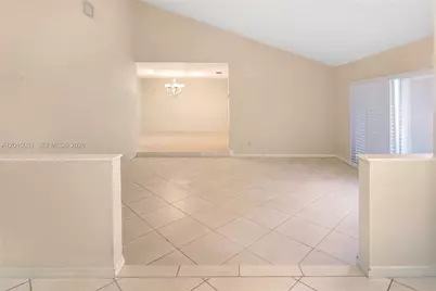 8504 NW 3rd St, Coral Springs, FL 33071 - Photo 5