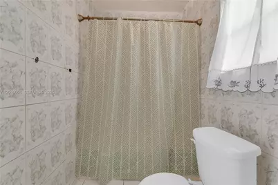 2005 NW 11th Ave, Fort Lauderdale, FL 33311 - Photo 15