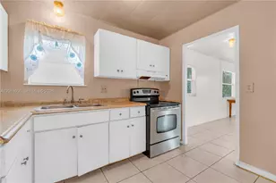 2005 NW 11th Ave, Fort Lauderdale, FL 33311 - Photo 5