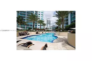 253 NE 2nd St, Miami, FL 33132 - Photo 9