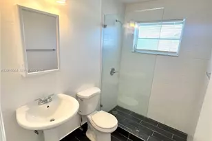 685 NE 85th St, Miami, FL 33138 - Photo 5