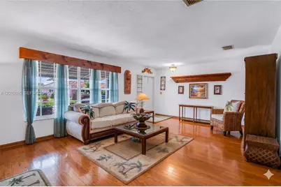 4605 NW 47th Ct, Tamarac, FL 33319 - Photo 3