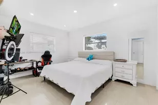 1820 N 27th Ave, Hollywood, FL 33020 - Photo 15